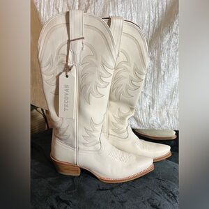 Brand NEW- TECOVAS Annie Cowboy boots Bone Size 7 with tag